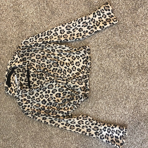 Satin Zara cheetah print long sleeve top- size XS! Only worn once! - Picture 2 of 4